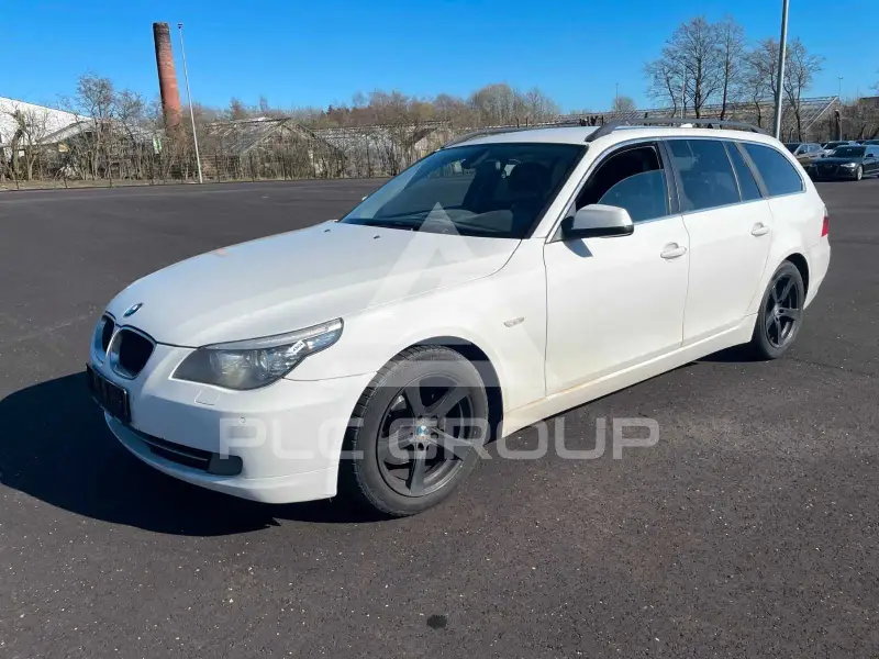 2011 BMW 520