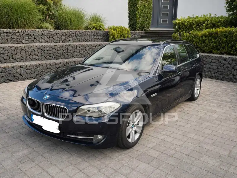 2011 BMW 520