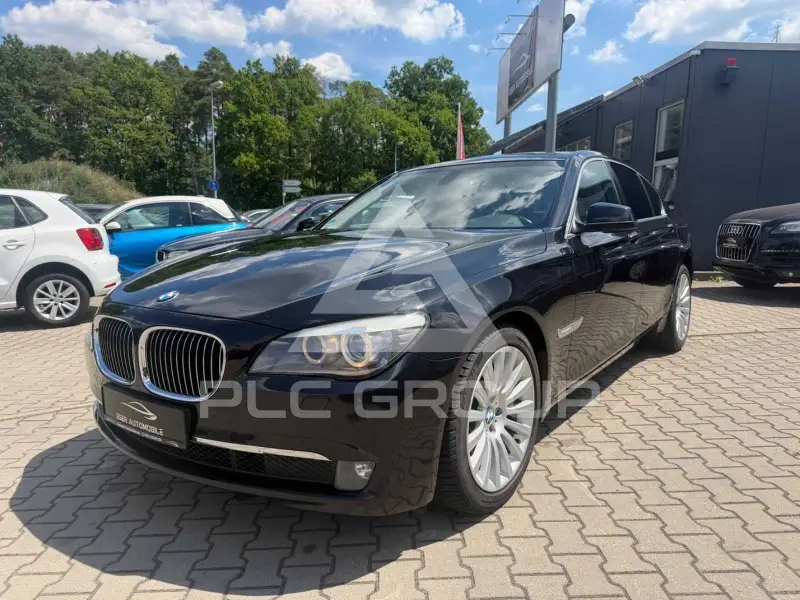 2011 BMW 730