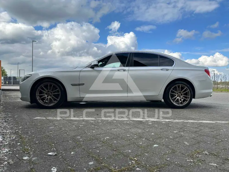 2011 BMW 730