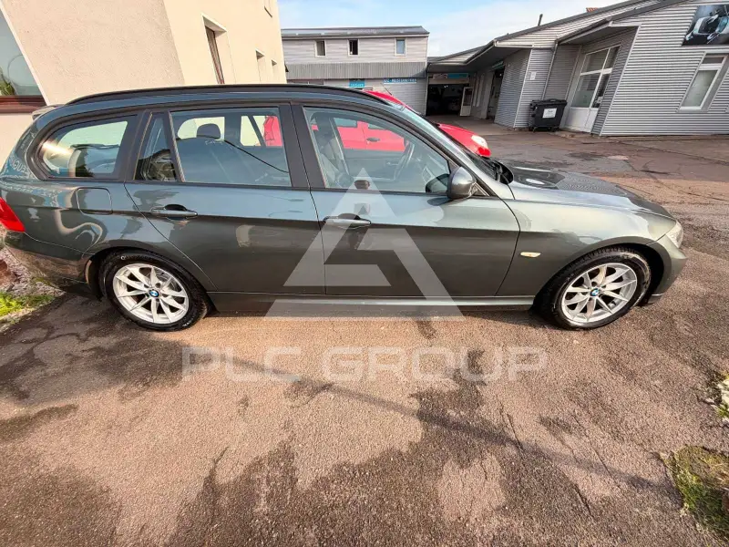 2011 BMW 318