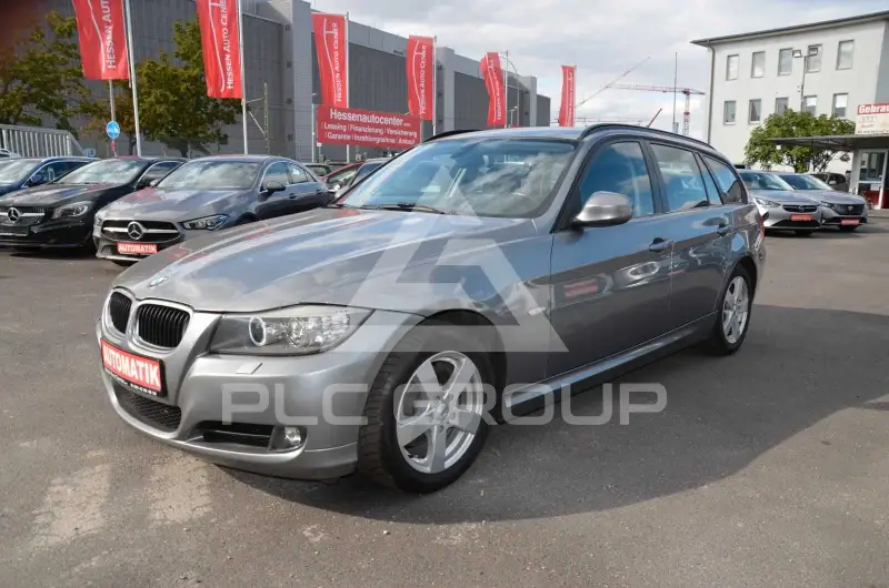 2011 BMW 318
