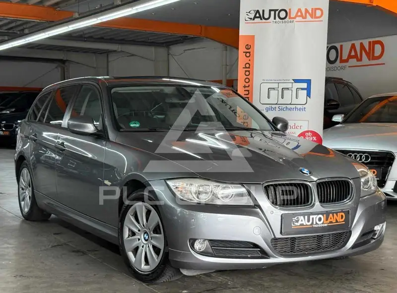 2011 BMW 318