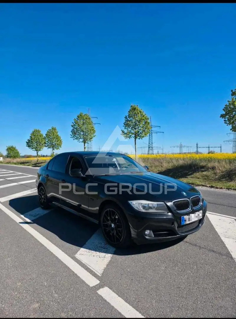 2011 BMW 318