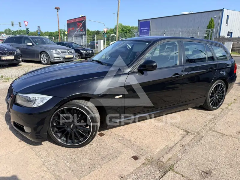 2011 BMW 318