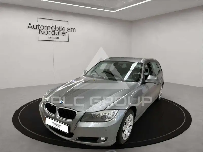 2011 BMW 318
