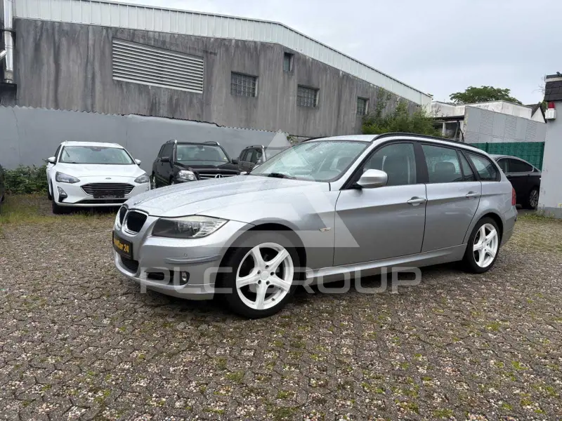 2011 BMW 318