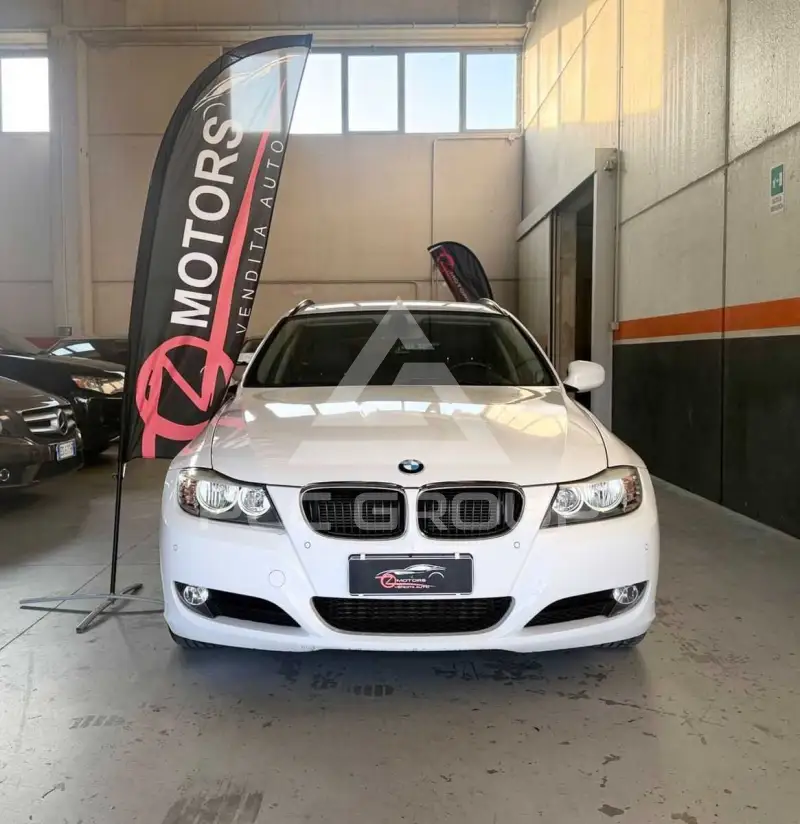2011 BMW 318
