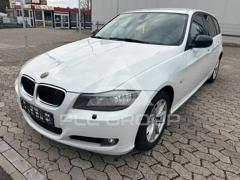 2011 BMW 318