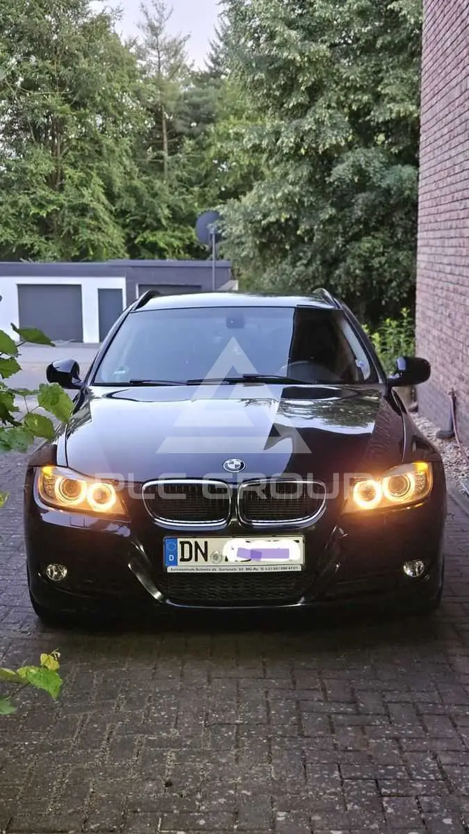 2011 BMW 318