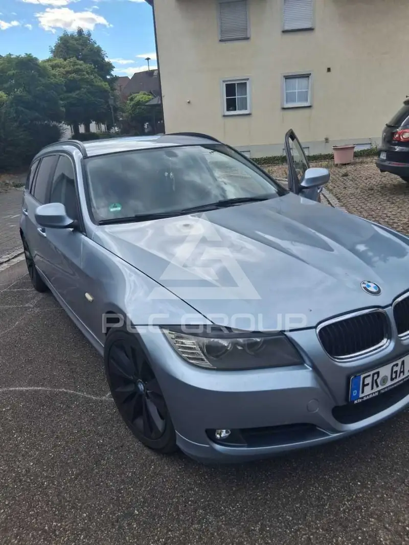 2011 BMW 318