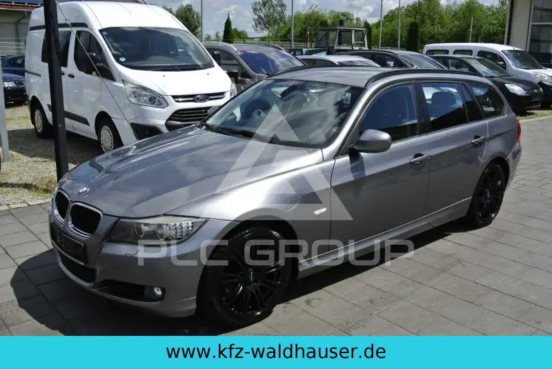 2011 BMW 318