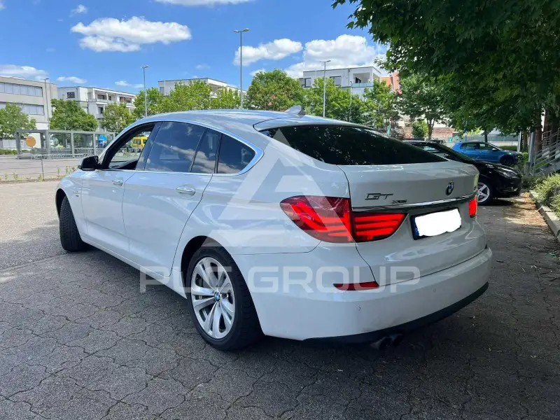 2011 BMW 530