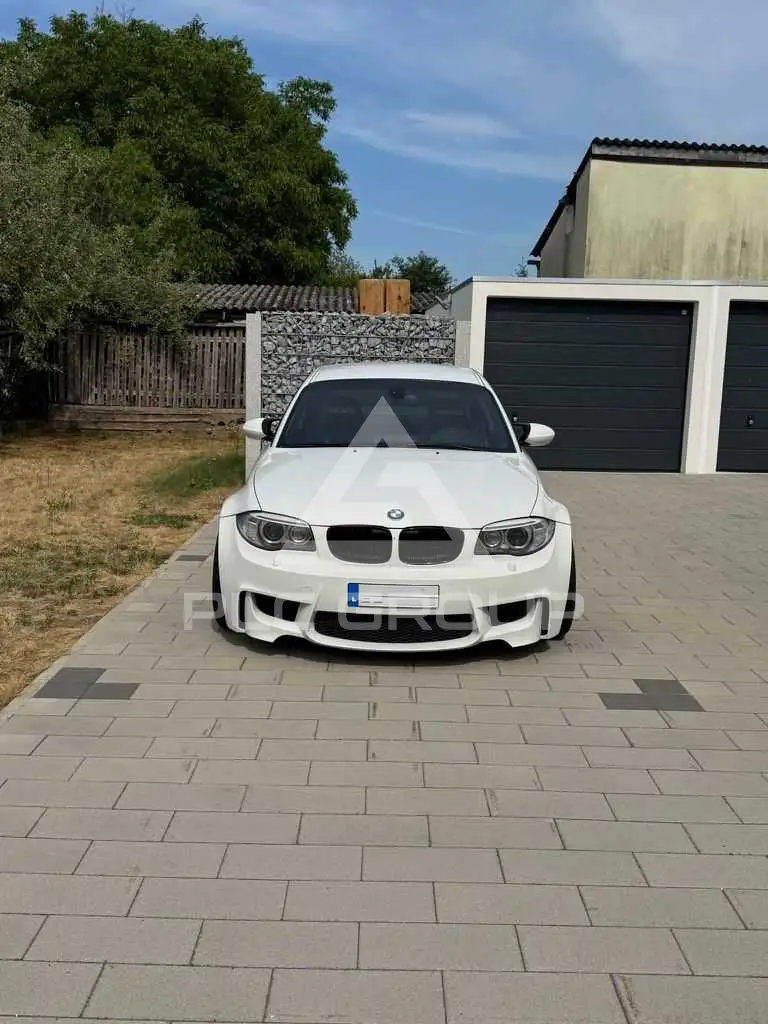 2011 BMW 1 series