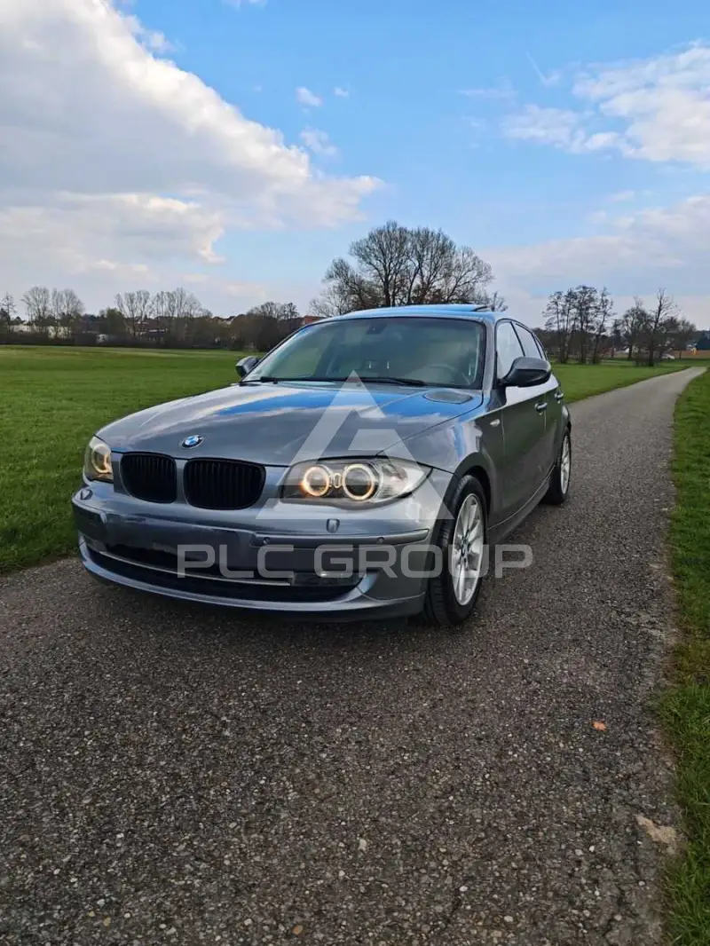 2011 BMW 120