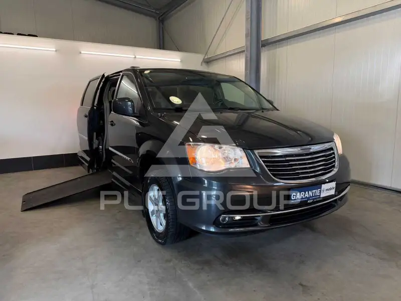 2011 Lancia Voyager