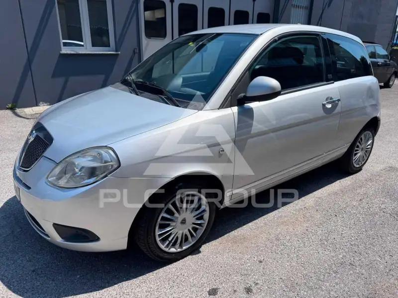 2011 Lancia YPSILON