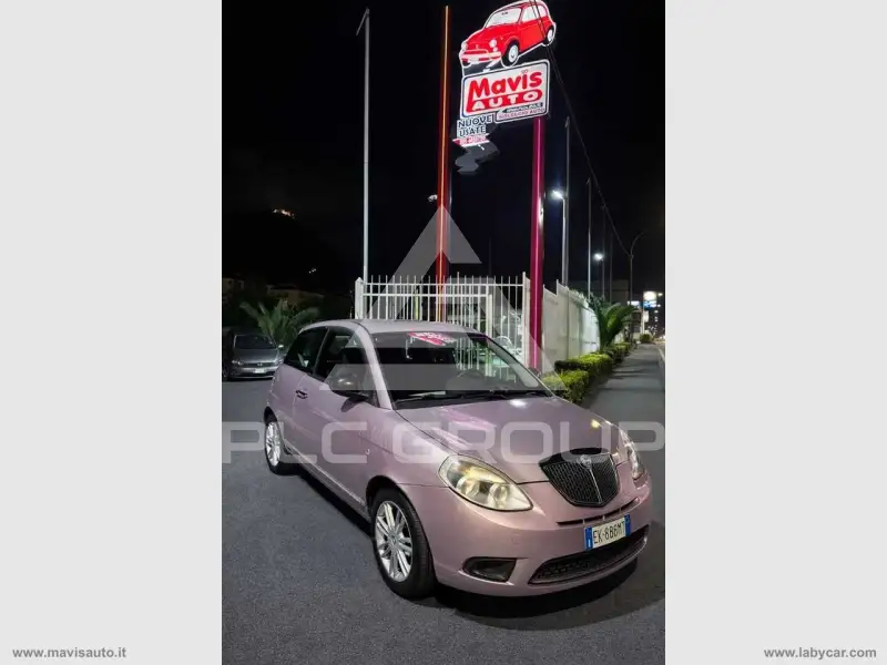 2011 Lancia YPSILON