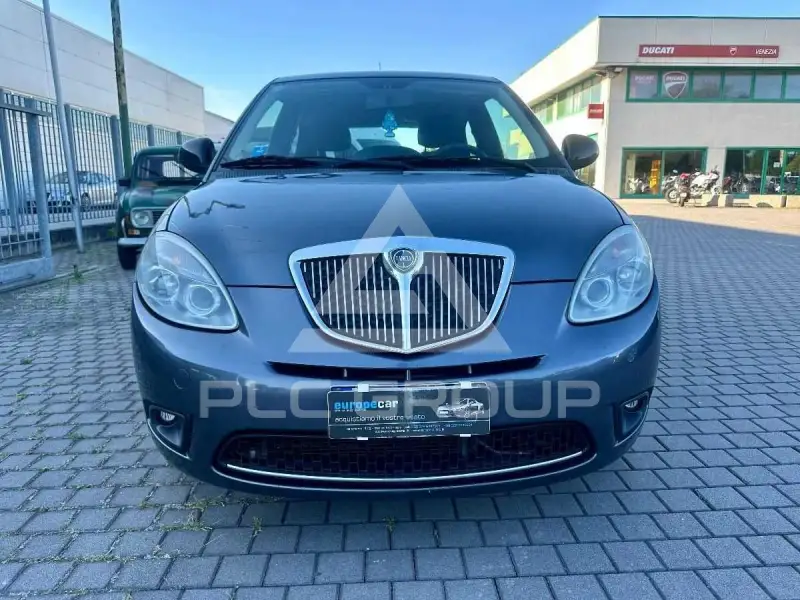 2011 Lancia YPSILON