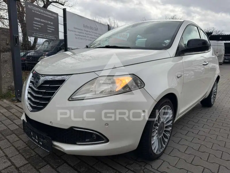 2011 Lancia YPSILON