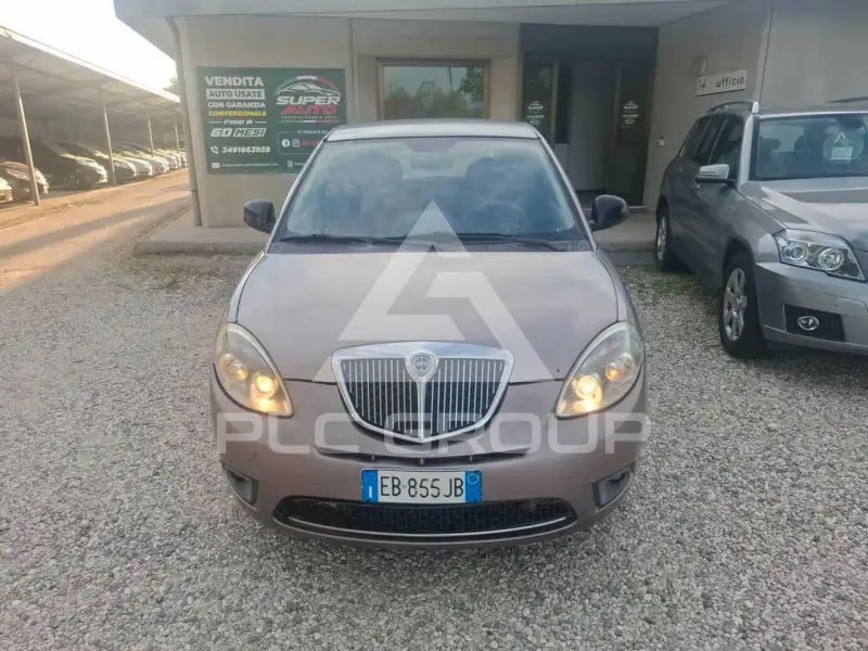 2011 Lancia YPSILON