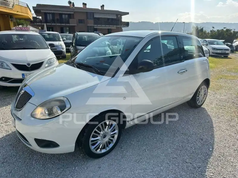 2011 Lancia YPSILON