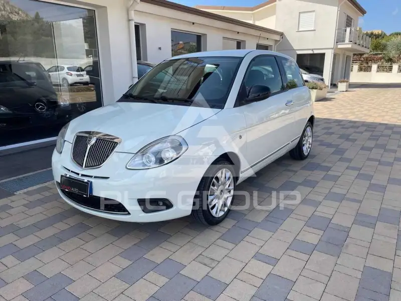 2011 Lancia YPSILON