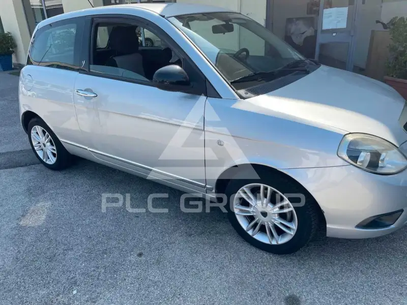 2011 Lancia YPSILON