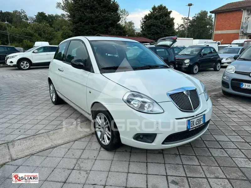2011 Lancia YPSILON