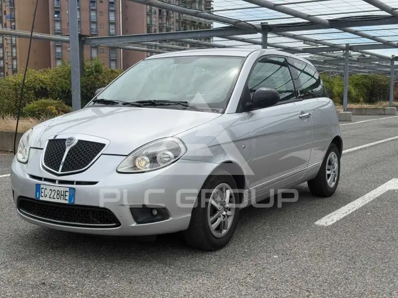 2011 Lancia YPSILON