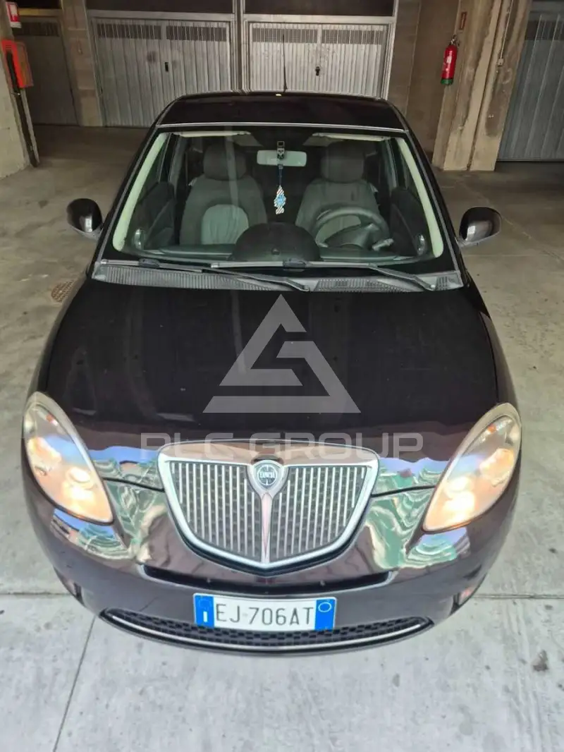 2011 Lancia YPSILON