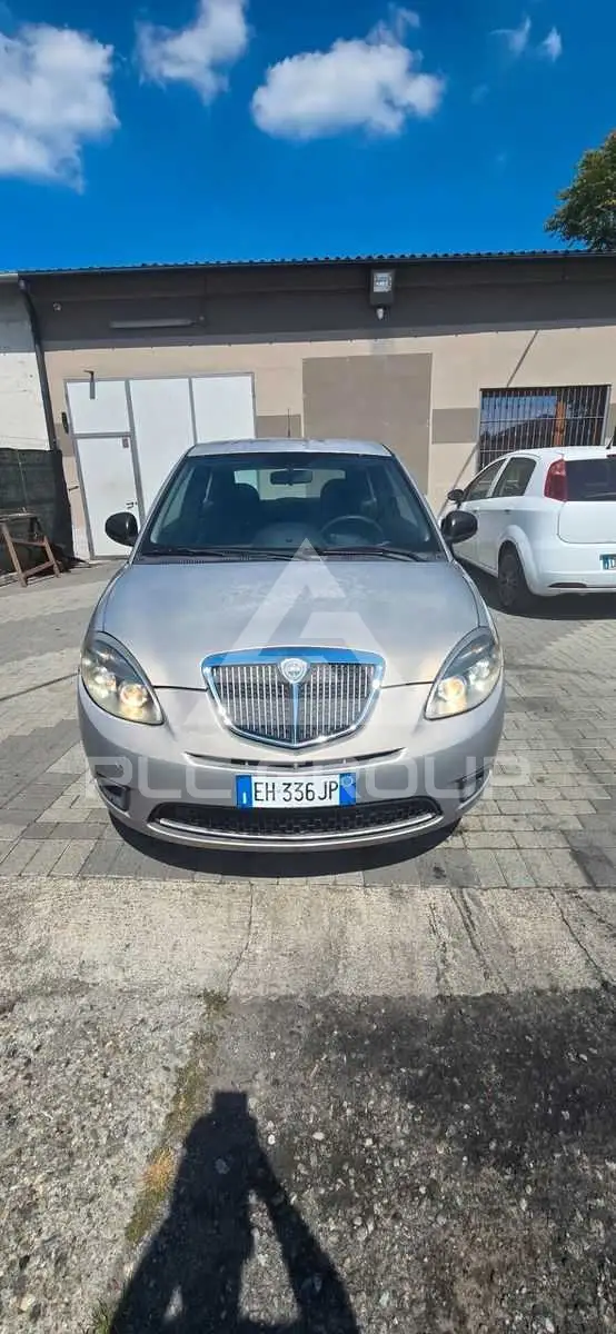 2011 Lancia YPSILON