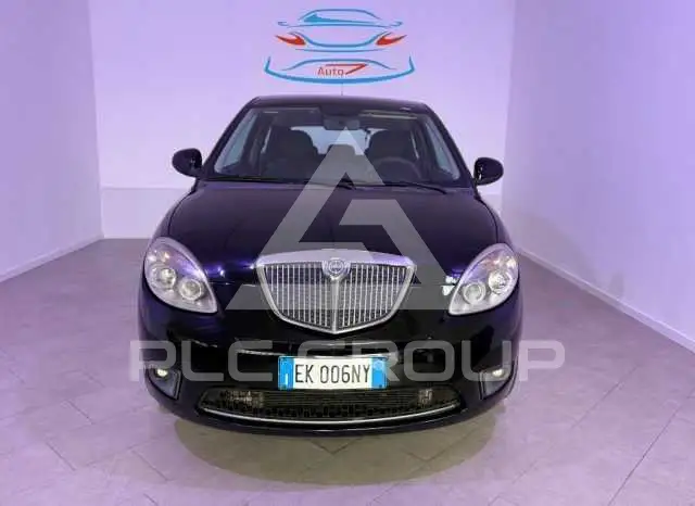 2011 Lancia YPSILON