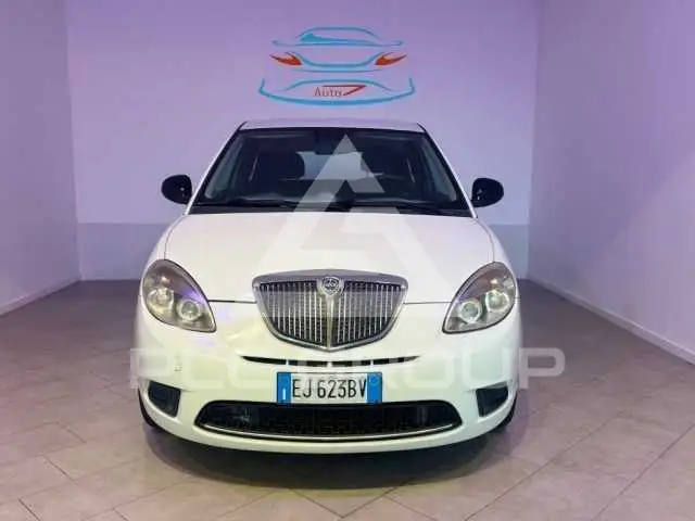 2011 Lancia YPSILON