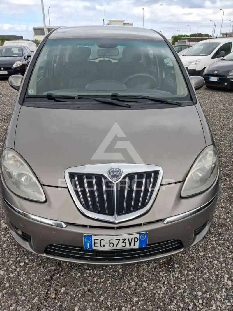 2011 Lancia Musa