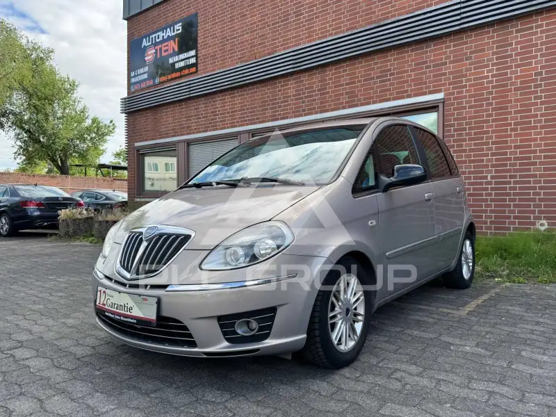 2011 Lancia Musa