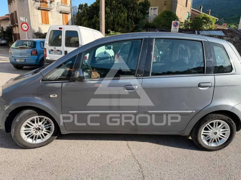 2011 Lancia Musa