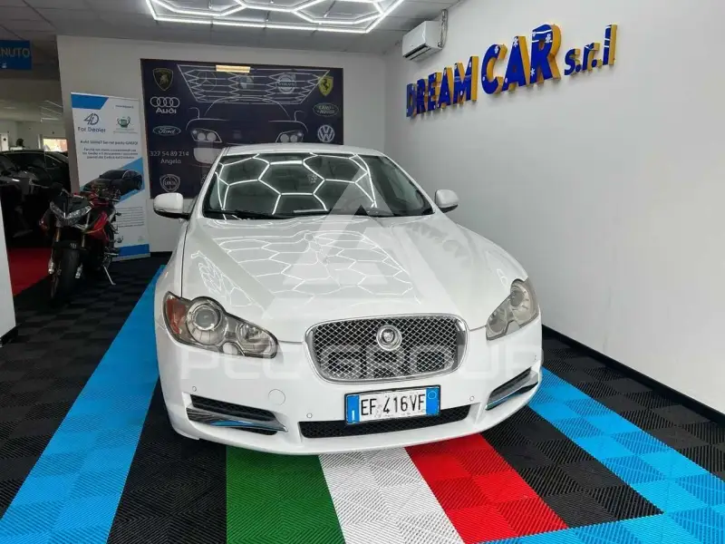 2011 Jaguar XF