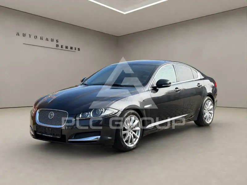 2011 Jaguar XF