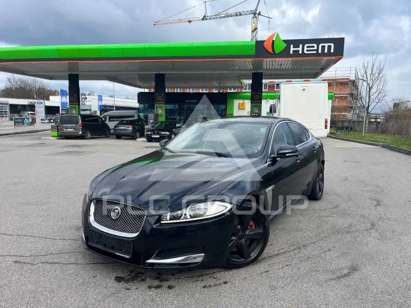2011 Jaguar XF