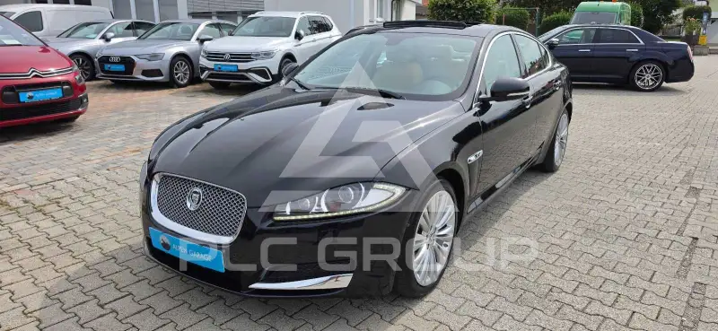 2011 Jaguar XF