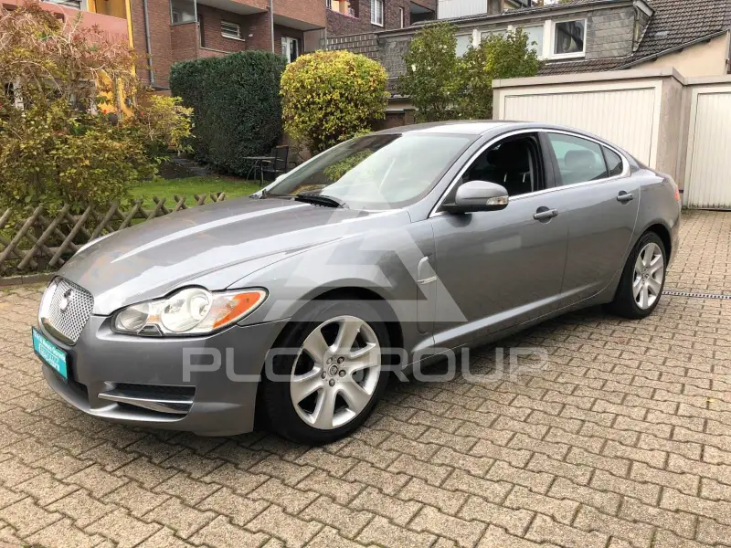 2011 Jaguar XF