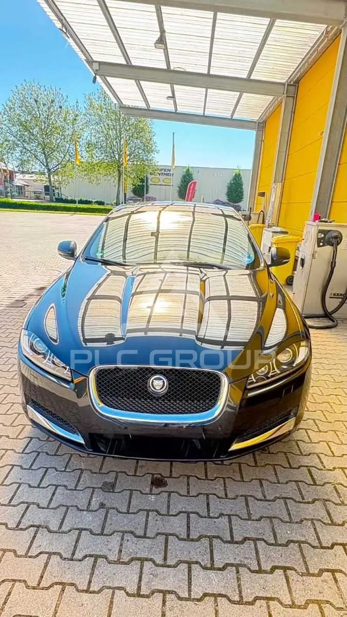 2011 Jaguar XF