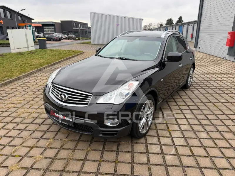 2011 Infinity EX30