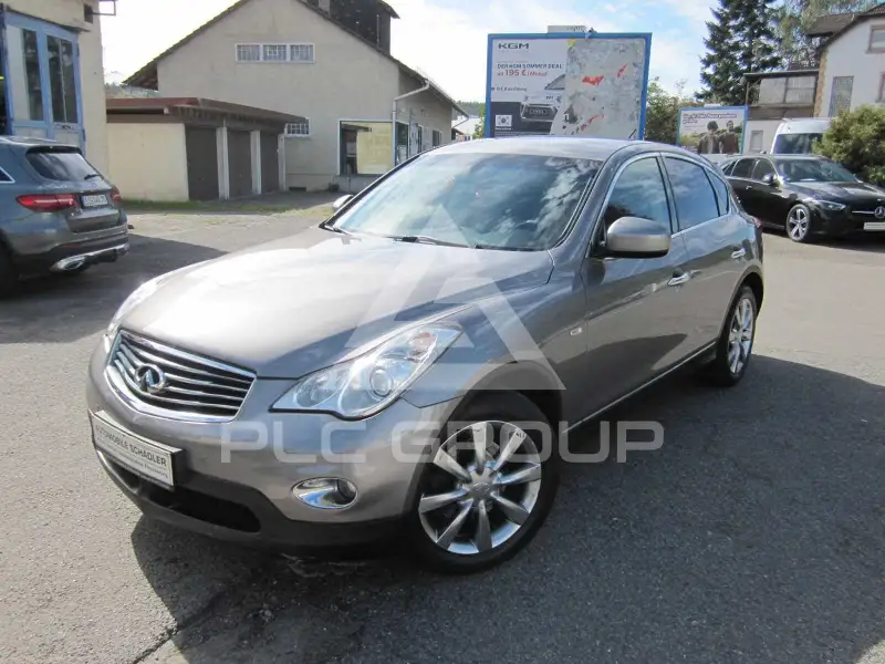 2011 Infinity EX37