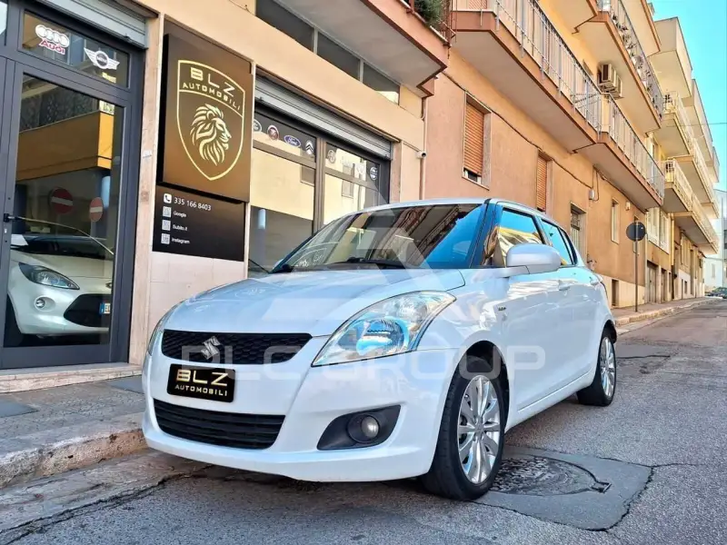 2011 Suzuki SWIFT