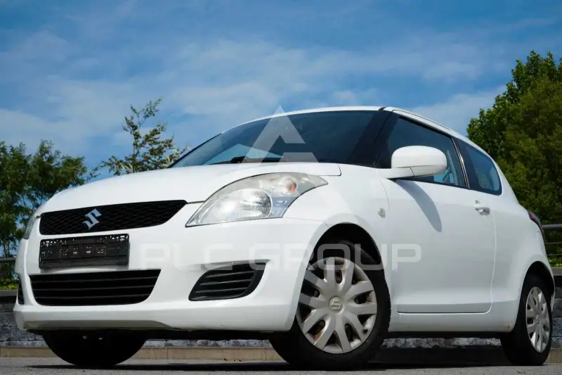 2011 Suzuki SWIFT