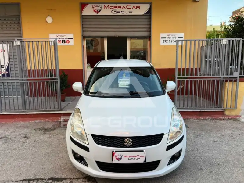 2011 Suzuki SWIFT