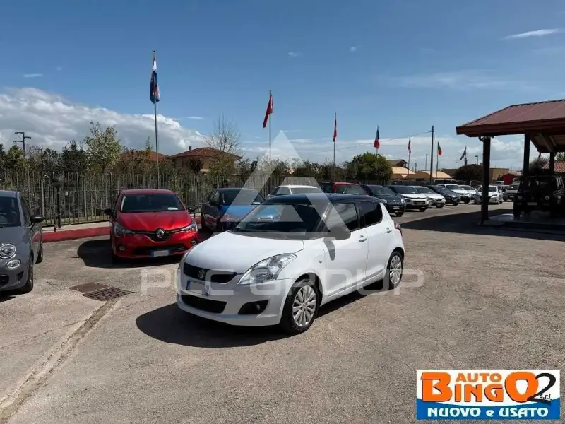 2011 Suzuki SWIFT