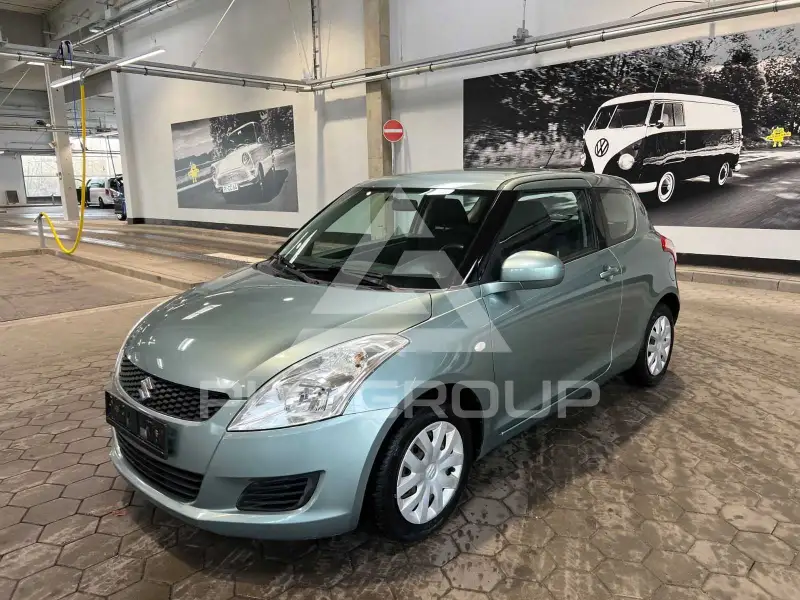 2011 Suzuki SWIFT